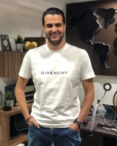 بتعرف تشتغل شغل حمير ؟